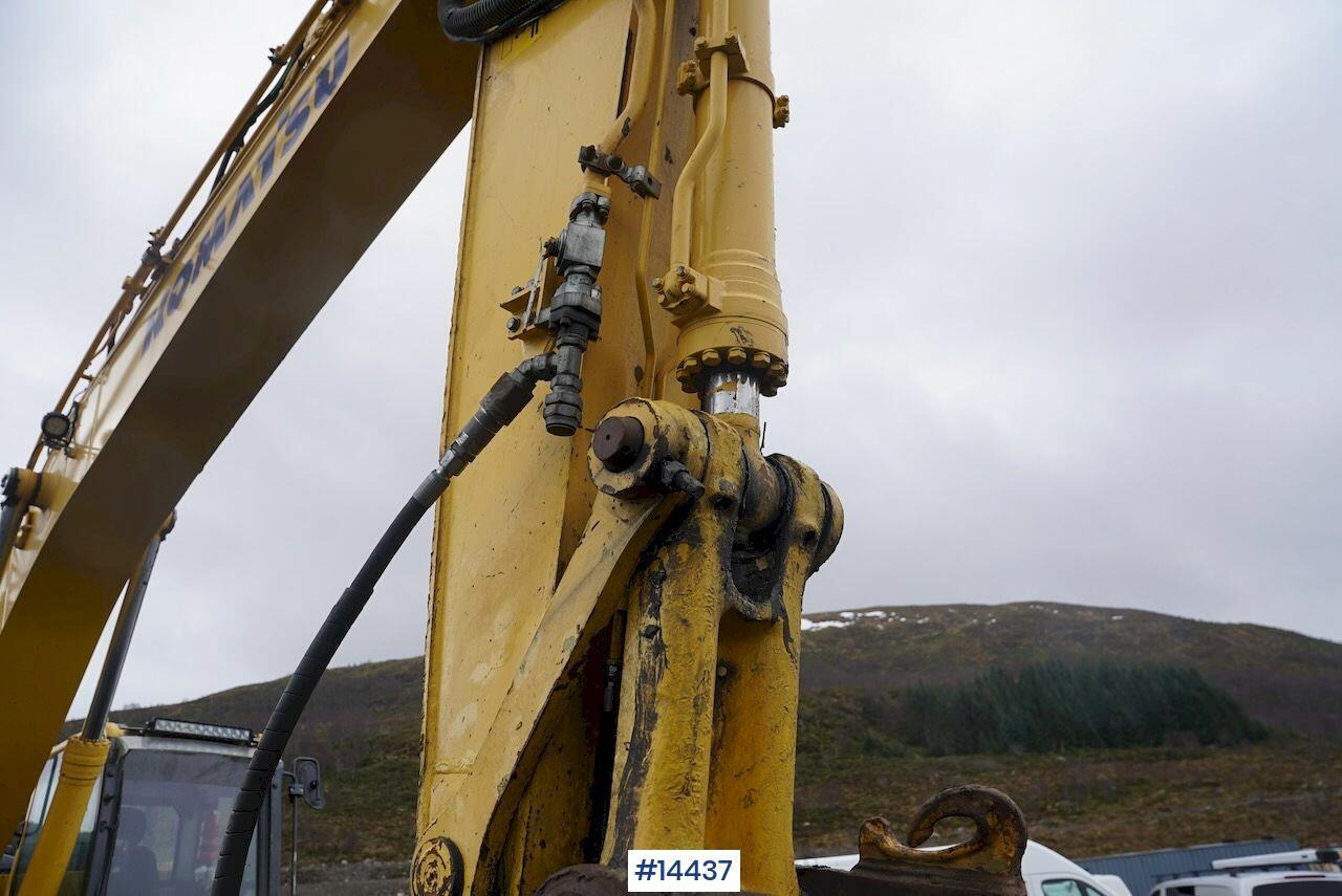 Excavadora Komatsu PC228USLC-10: foto 30