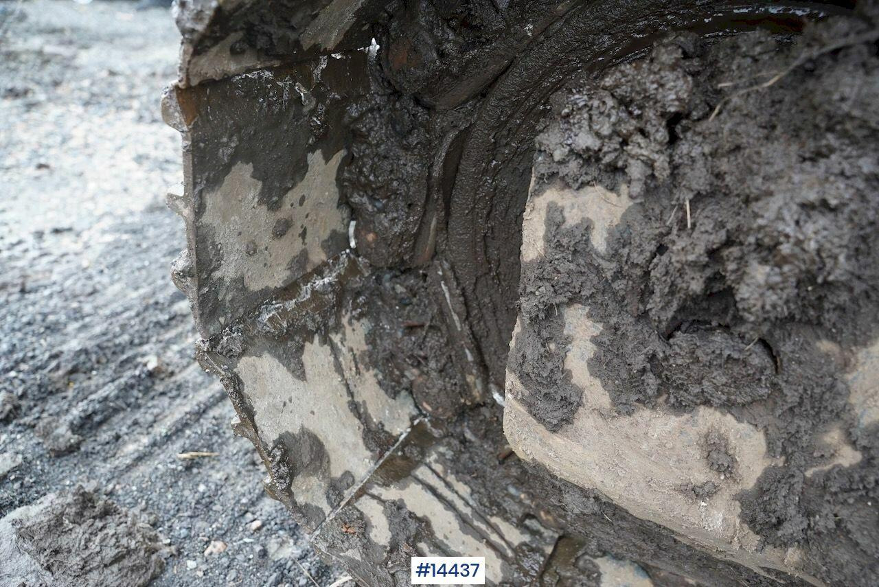 Excavadora Komatsu PC228USLC-10: foto 15