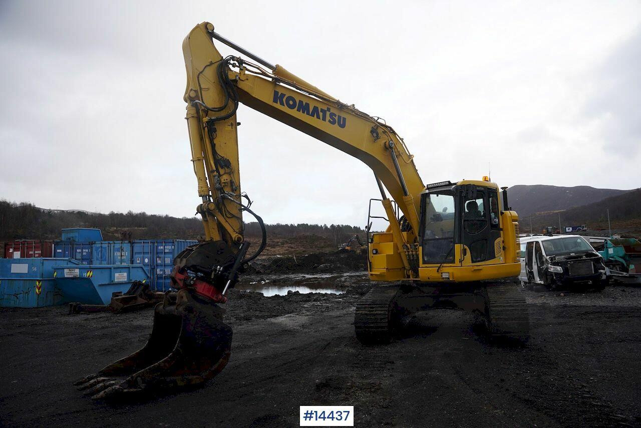 Excavadora Komatsu PC228USLC-10: foto 8