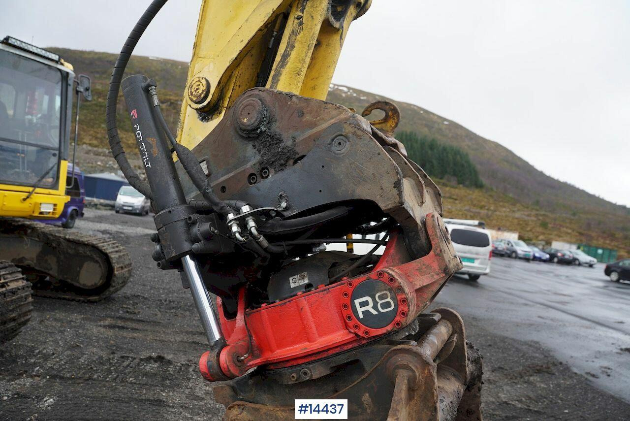 Excavadora Komatsu PC228USLC-10: foto 36