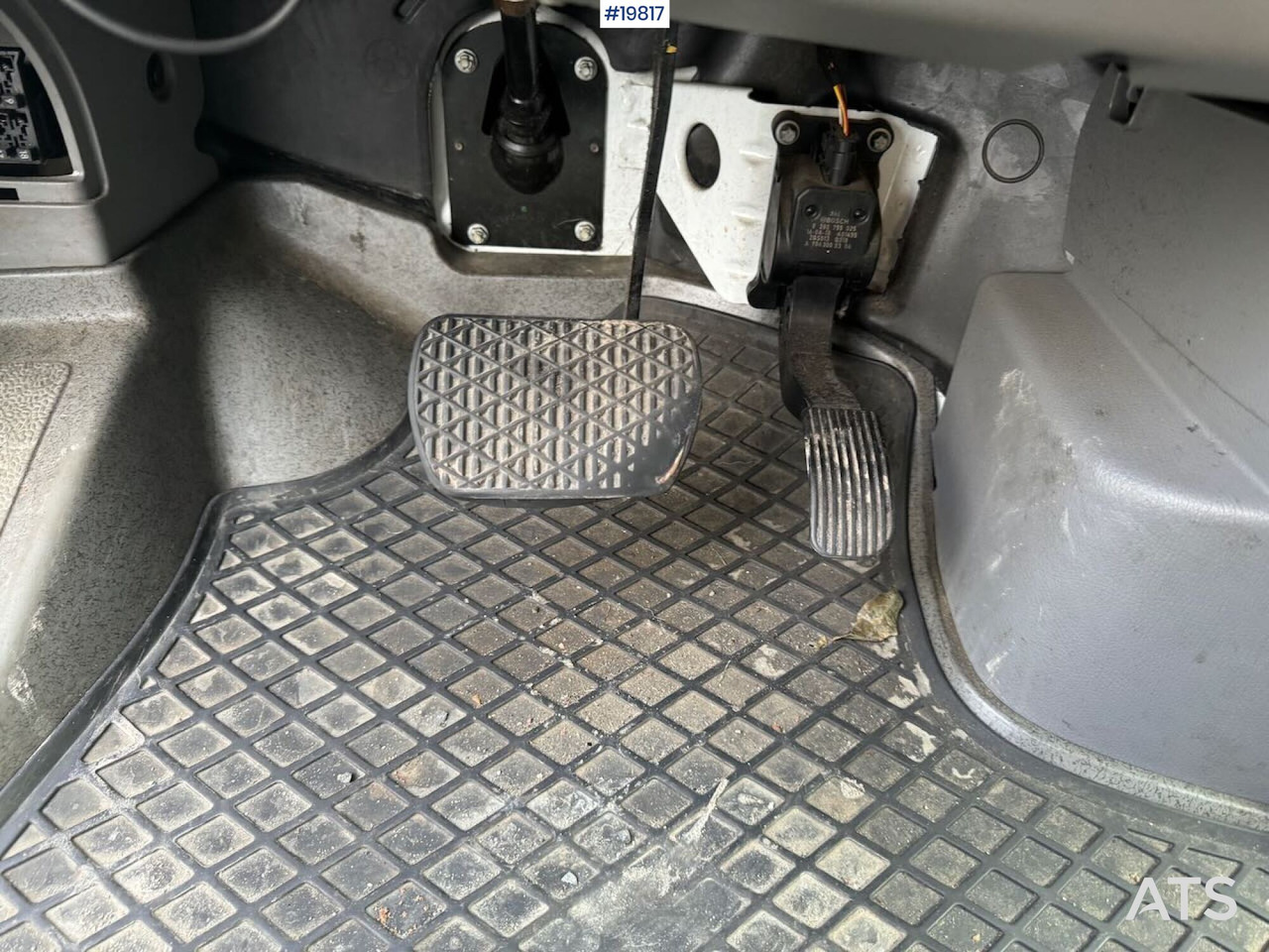 Furgoneta caja cerrada Mercedes SPRINTER: foto 22