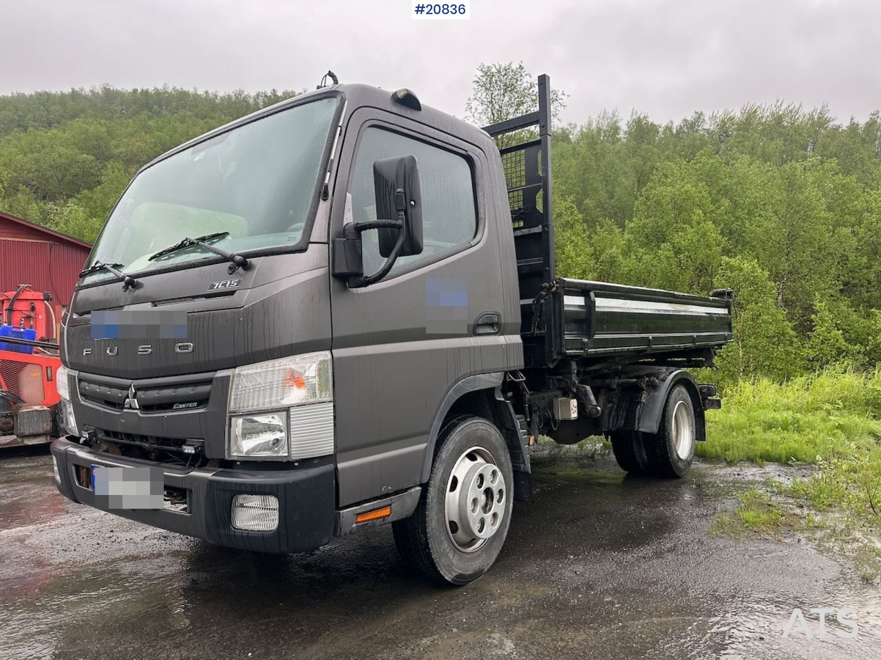 Mitsubishi Fuso - Camión caja abierta: foto 1 Mitsubishi Fuso - Camión caja abierta: foto 1