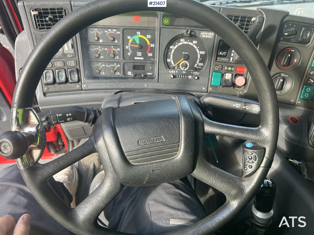 Camión volquete Scania P124G: foto 31