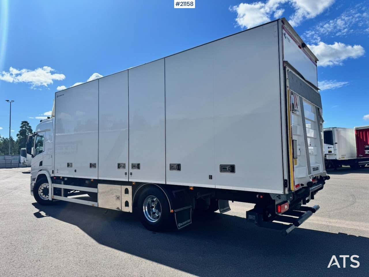 Scania P360 - Camión caja cerrada: foto 4 Scania P360 - Camión caja cerrada: foto 4