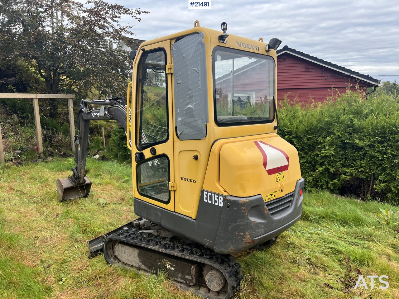 Volvo EC15B - Miniexcavadora: foto 4 Volvo EC15B - Miniexcavadora: foto 4