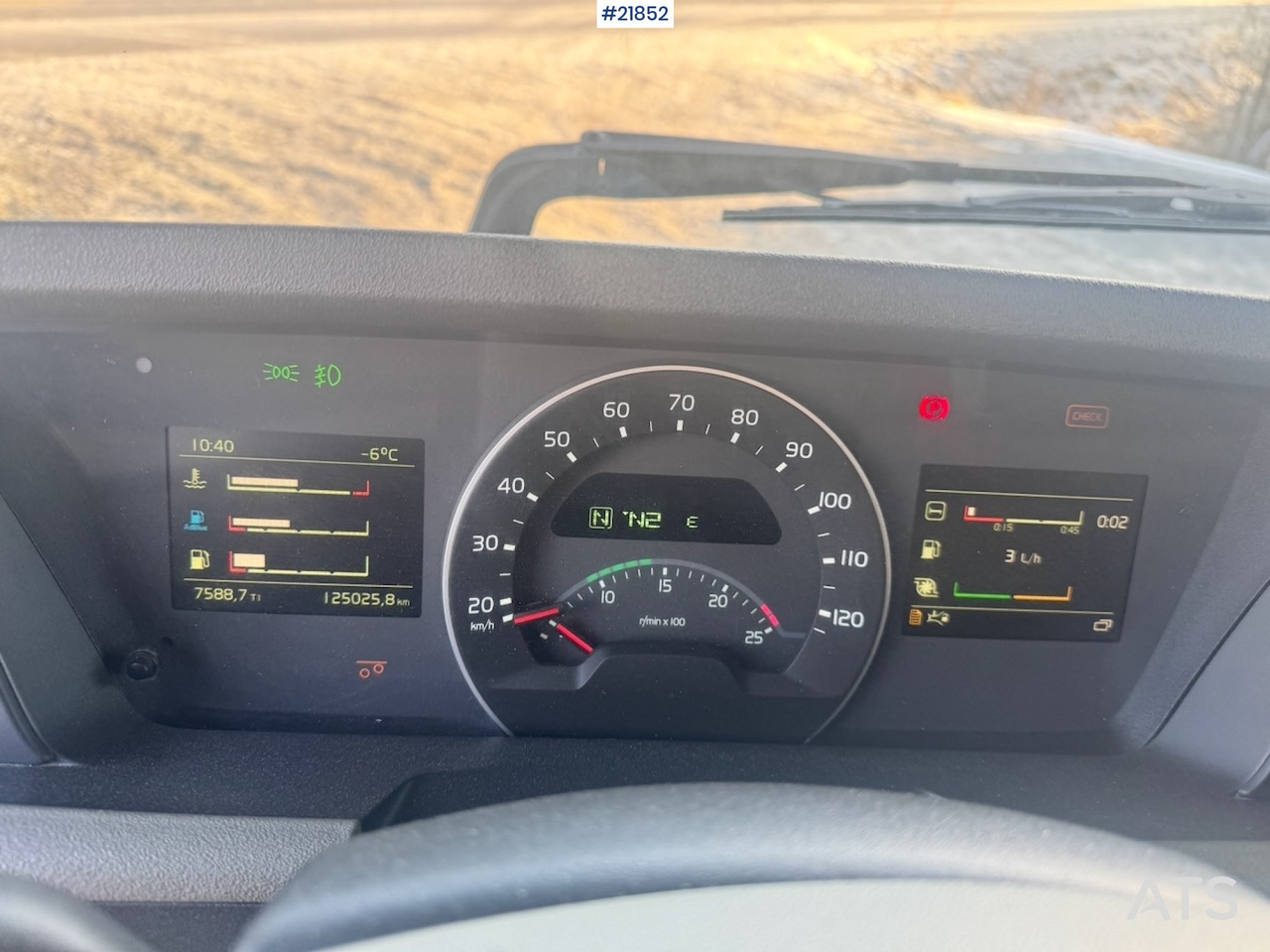 Camión volquete Volvo FH540 8x4 Tippbil. 126 000 km! SE VIDEO: foto 31 Camión volquete Volvo FH540 8x4 Tippbil. 126 000 km! SE VIDEO: foto 31