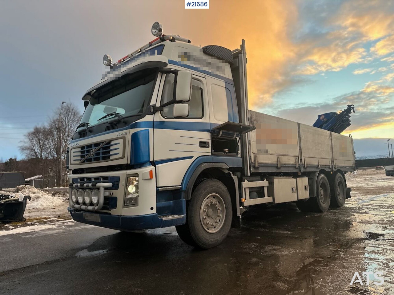 Volvo FM12 Globetrotter 6x4 kranbil m/ bak montert 18 t/m kran og vinsj. SE VIDEO - Camión grúa: foto 1 Volvo FM12 Globetrotter 6x4 kranbil m/ bak montert 18 t/m kran og vinsj. SE VIDEO - Camión grúa: foto 1