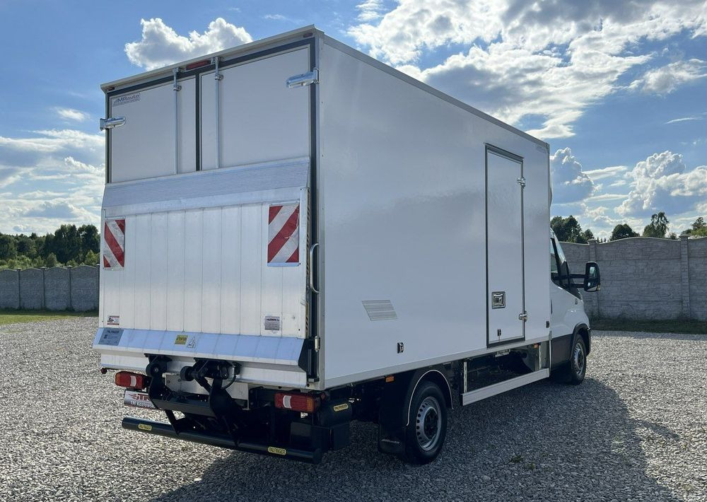 Iveco Daily - Furgoneta frigorifica: foto 4 Iveco Daily - Furgoneta frigorifica: foto 4