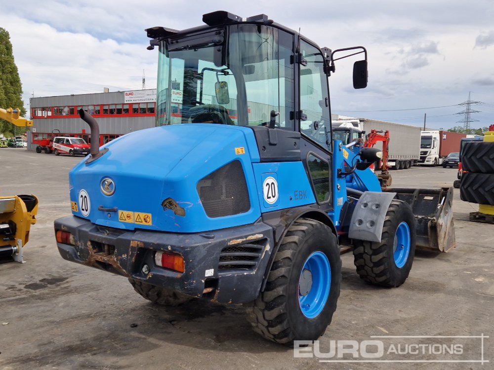 2016 Kubota R065 - Cargadora de ruedas: foto 5 2016 Kubota R065 - Cargadora de ruedas: foto 5