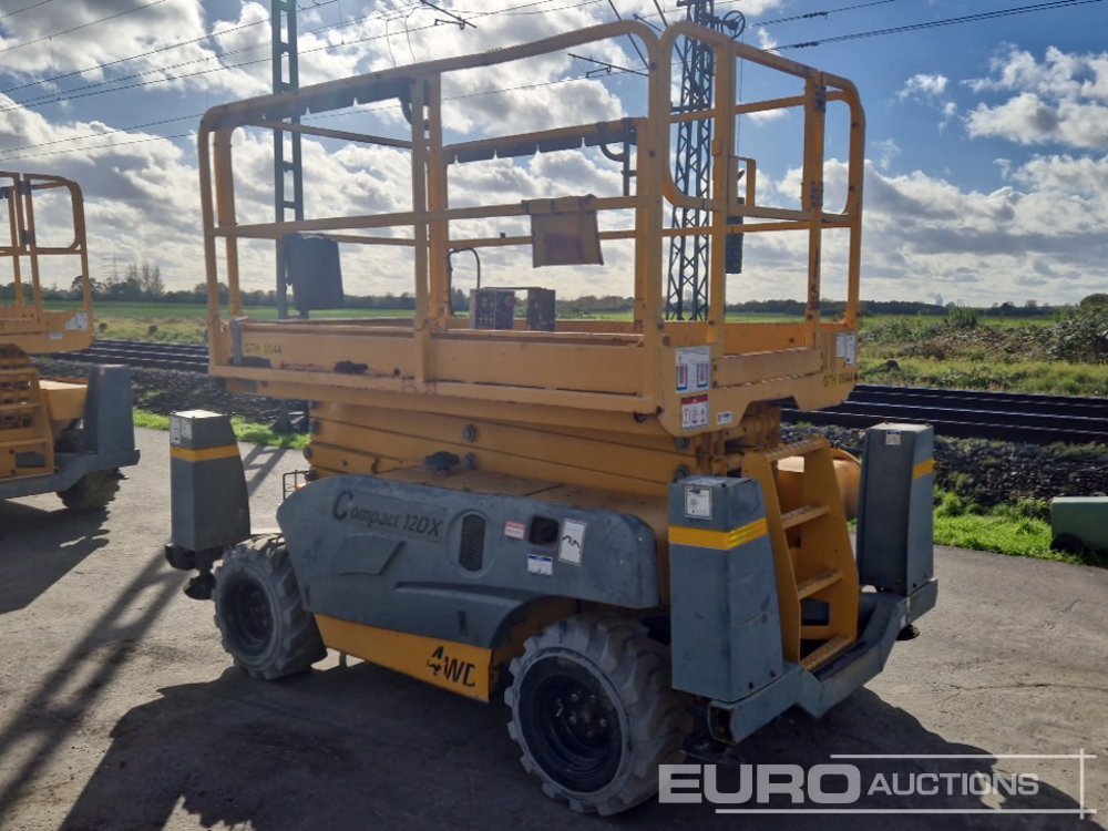 2017 Haulotte Compact 12DX - Plataforma elevadora: foto 3 2017 Haulotte Compact 12DX - Plataforma elevadora: foto 3