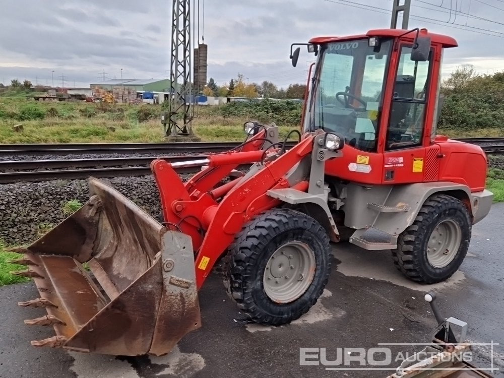 2017 Volvo L30G - Cargadora de ruedas: foto 1 2017 Volvo L30G - Cargadora de ruedas: foto 1