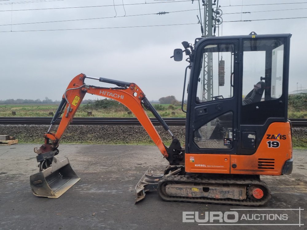 2019 Hitachi ZX19-5 - Miniexcavadora: foto 2 2019 Hitachi ZX19-5 - Miniexcavadora: foto 2