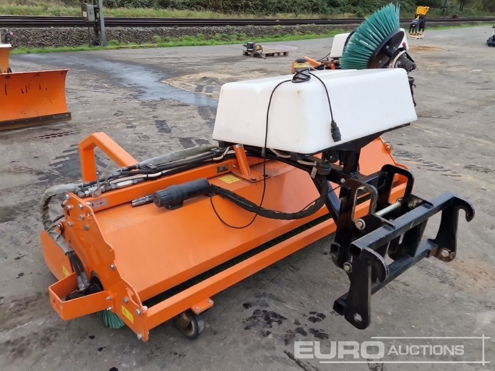2021 WS-240 Sweeper Attachment - Equipo de construcción: foto 2 2021 WS-240 Sweeper Attachment - Equipo de construcción: foto 2