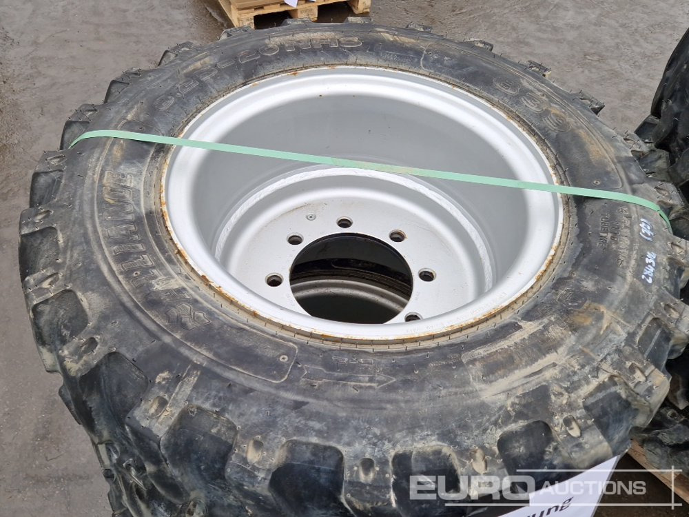 Alliance 8.25-20 Tyres with Rims (4 of) - Neumático: foto 5 Alliance 8.25-20 Tyres with Rims (4 of) - Neumático: foto 5