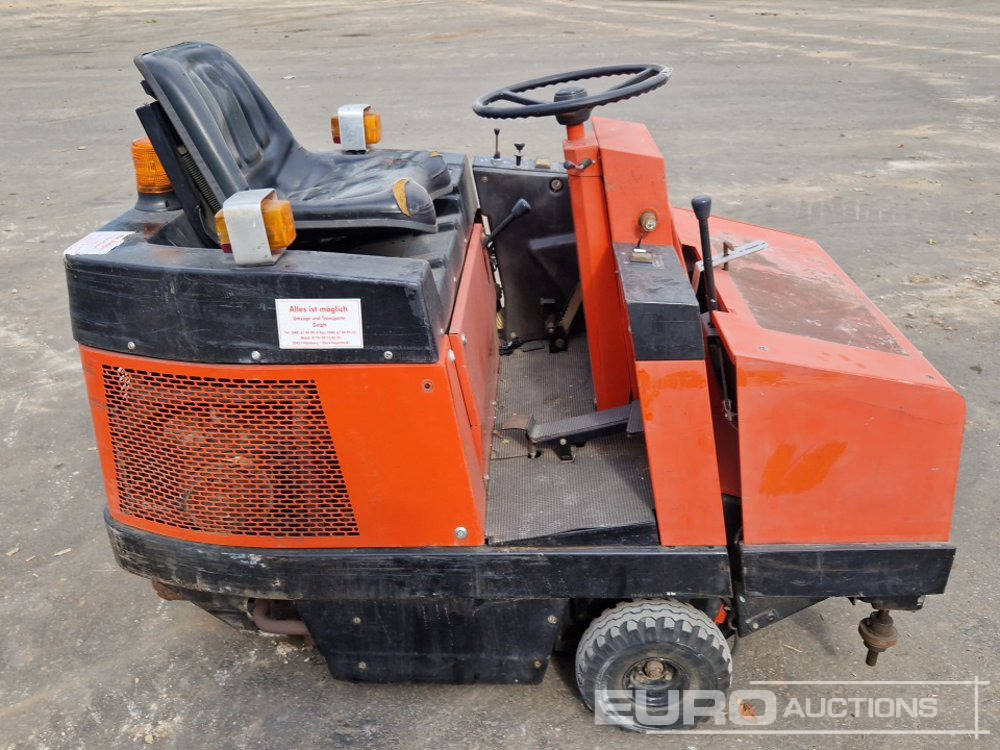 Hako Jonas 1200 - Barredora industrial: foto 5 Hako Jonas 1200 - Barredora industrial: foto 5