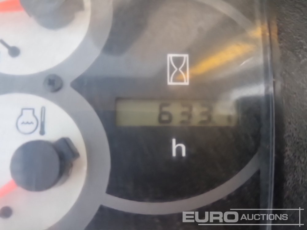 Miniexcavadora Komatsu PC56-7: foto 33 Miniexcavadora Komatsu PC56-7: foto 33