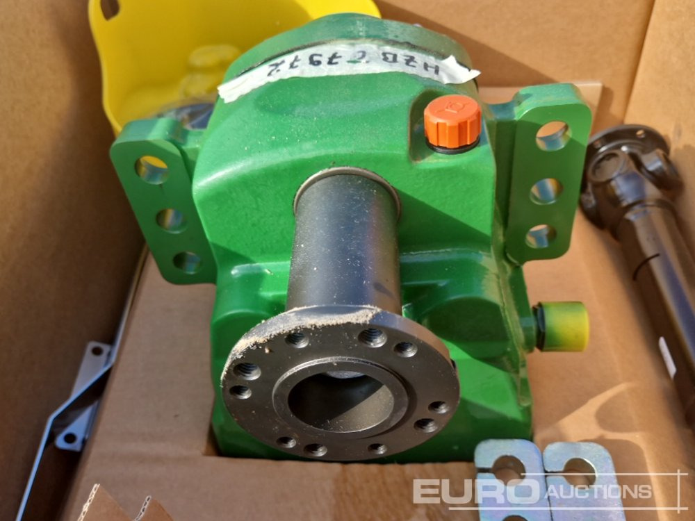 Unused Sauter Front PTO Kit, 1000RPM, 110kW / 150HP, 6 Spline, 1-3/8" Shaft, Counterclockwise Rotation to suit John Deere 6135M, 6145M, 6155M, 6175M, 6195M - Maquinaria agrícola: foto 3 Unused Sauter Front PTO Kit, 1000RPM, 110kW / 150HP, 6 Spline, 1-3/8" Shaft, Counterclockwise Rotation to suit John Deere 6135M, 6145M, 6155M, 6175M, 6195M - Maquinaria agrícola: foto 3