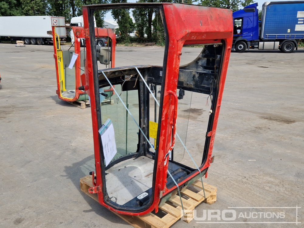 Cabin to suit Yanmar VIO25-4 - Recambio para Excavadora: foto 1 Cabin to suit Yanmar VIO25-4 - Recambio para Excavadora: foto 1