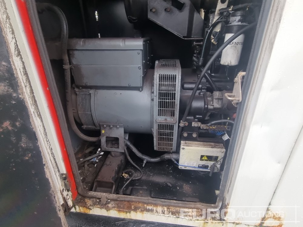 SDMO 110kVA Static Diesel Generator - Generador industriale: foto 5 SDMO 110kVA Static Diesel Generator - Generador industriale: foto 5