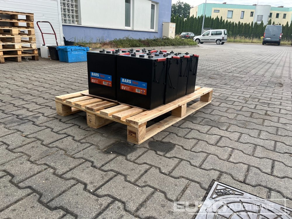 Unused BARS J305 Batteries (8 of) - Equipo de taller: foto 3 Unused BARS J305 Batteries (8 of) - Equipo de taller: foto 3