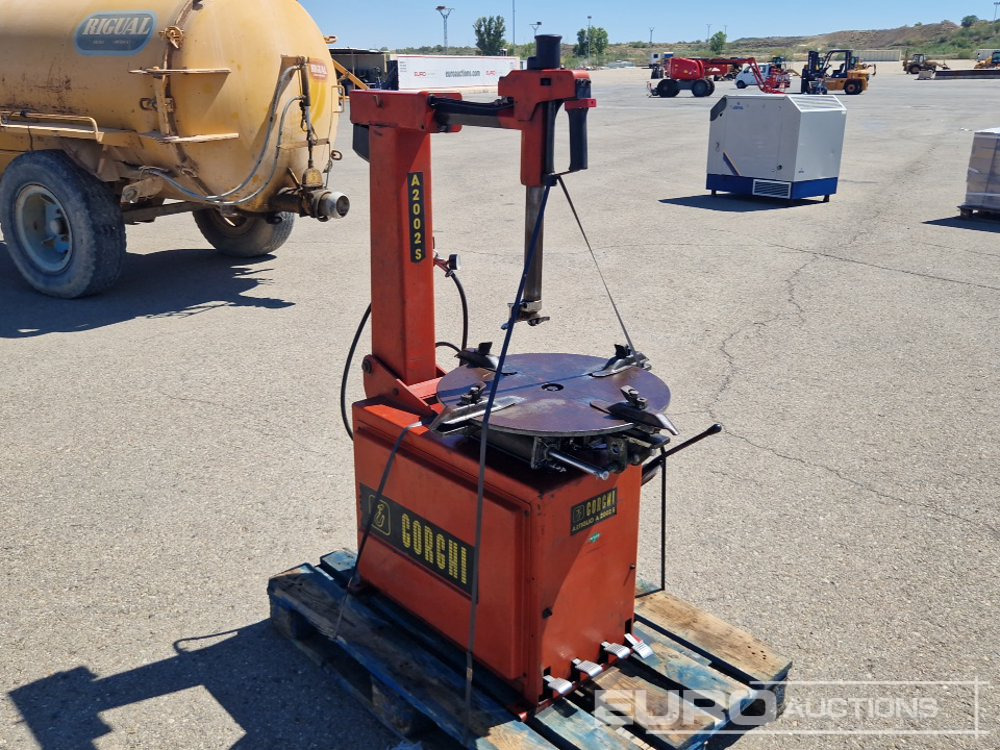 Chorchi Tyre Changer / Desmontadora de ruedas - Neumático: foto 2 Chorchi Tyre Changer / Desmontadora de ruedas - Neumático: foto 2