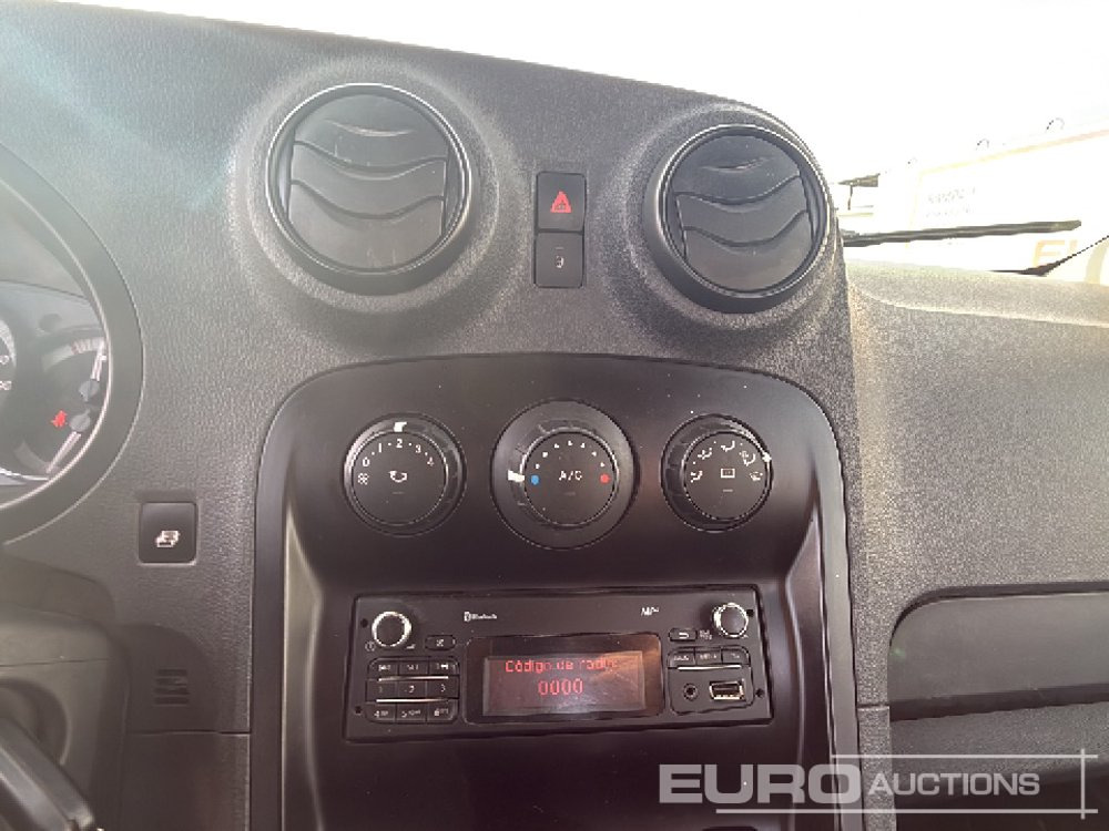 Furgoneta 2016 Mercedes Benz Citan: foto 18