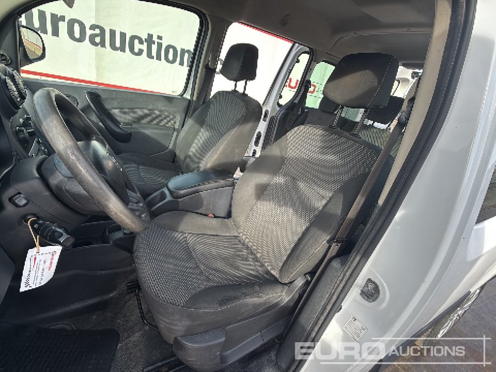 Furgoneta 2016 Mercedes Benz Citan: foto 17