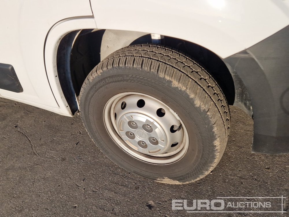 Furgoneta 2023 Opel Movano: foto 11