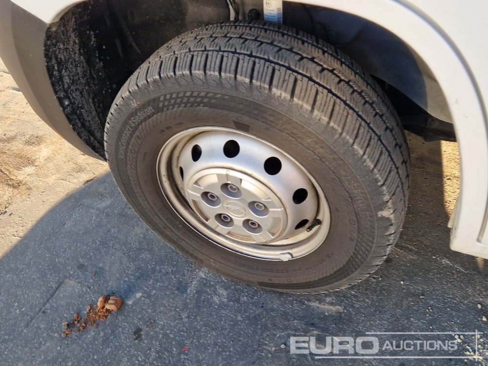 Furgoneta 2023 Opel Movano: foto 10