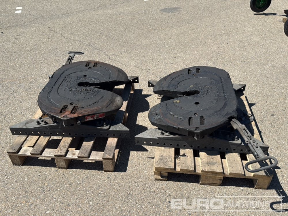 Fifth Wheel Coupling to suit Volvo FH (2 of) - Recambio: foto 5 Fifth Wheel Coupling to suit Volvo FH (2 of) - Recambio: foto 5