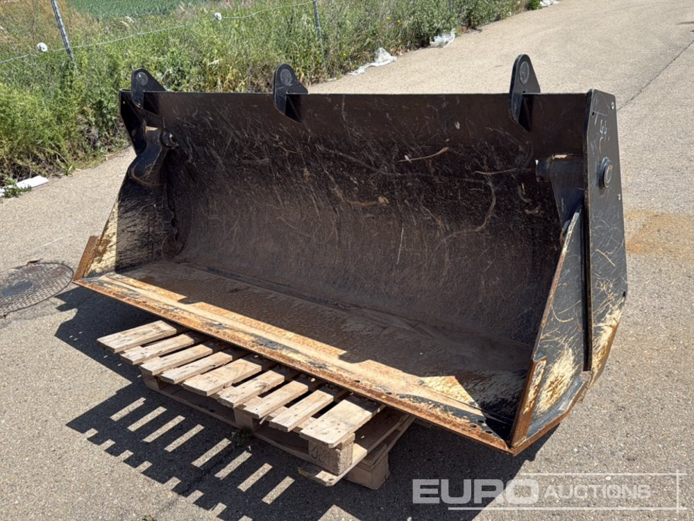 Shovel 6in1 Clam 10m3 7'8'' Wide to Suit JCB 3CX - Cazo: foto 1 Shovel 6in1 Clam 10m3 7'8'' Wide to Suit JCB 3CX - Cazo: foto 1