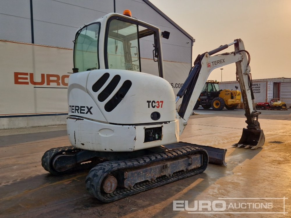 Terex TC-37 - Miniexcavadora: foto 5 Terex TC-37 - Miniexcavadora: foto 5