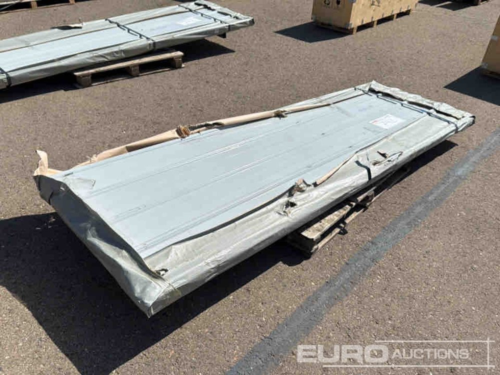 Unused 2025 Captok Galvanized Steel Siding Roofing Sheets (Aprox 100 of) / Planchas Galvanizadas para Tejado Practicable - Equipo de construcción: foto 4 Unused 2025 Captok Galvanized Steel Siding Roofing Sheets (Aprox 100 of) / Planchas Galvanizadas para Tejado Practicable - Equipo de construcción: foto 4