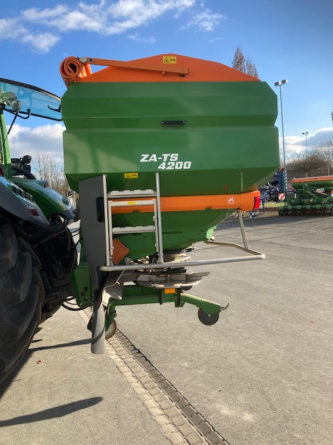 Amazone ZA-TS 4200 Profis Hydro - Pulverizador: foto 5 Amazone ZA-TS 4200 Profis Hydro - Pulverizador: foto 5