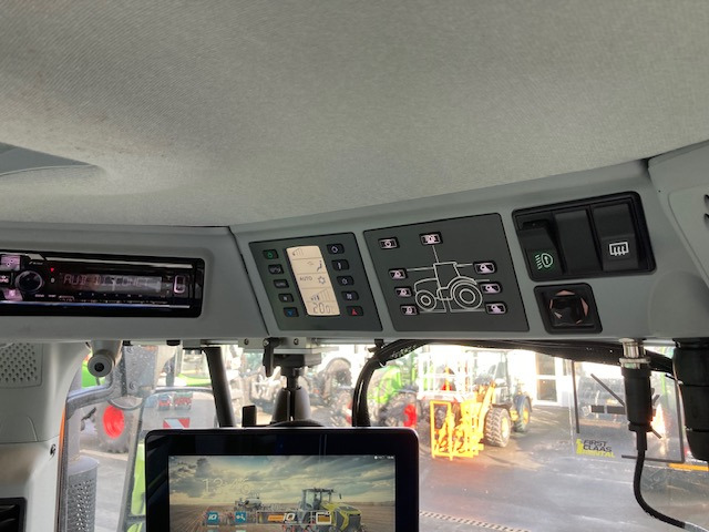 Claas Axion 830 - Tractor: foto 5 Claas Axion 830 - Tractor: foto 5