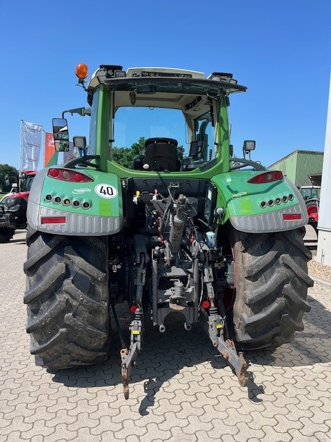 Fendt 718 V S4 - Tractor: foto 3 Fendt 718 V S4 - Tractor: foto 3