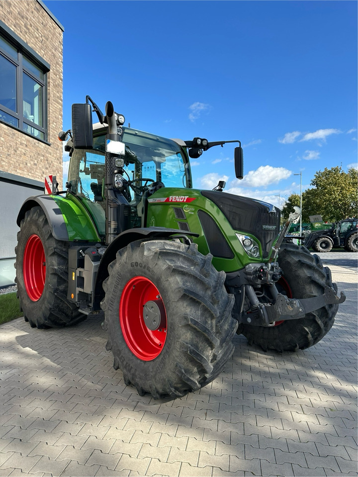 Fendt 724 Gen6 ProfiPlus - Tractor: foto 5 Fendt 724 Gen6 ProfiPlus - Tractor: foto 5