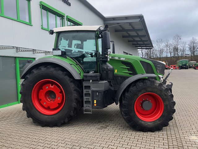 Fendt 826 Vario S4 Profi - Tractor: foto 5 Fendt 826 Vario S4 Profi - Tractor: foto 5