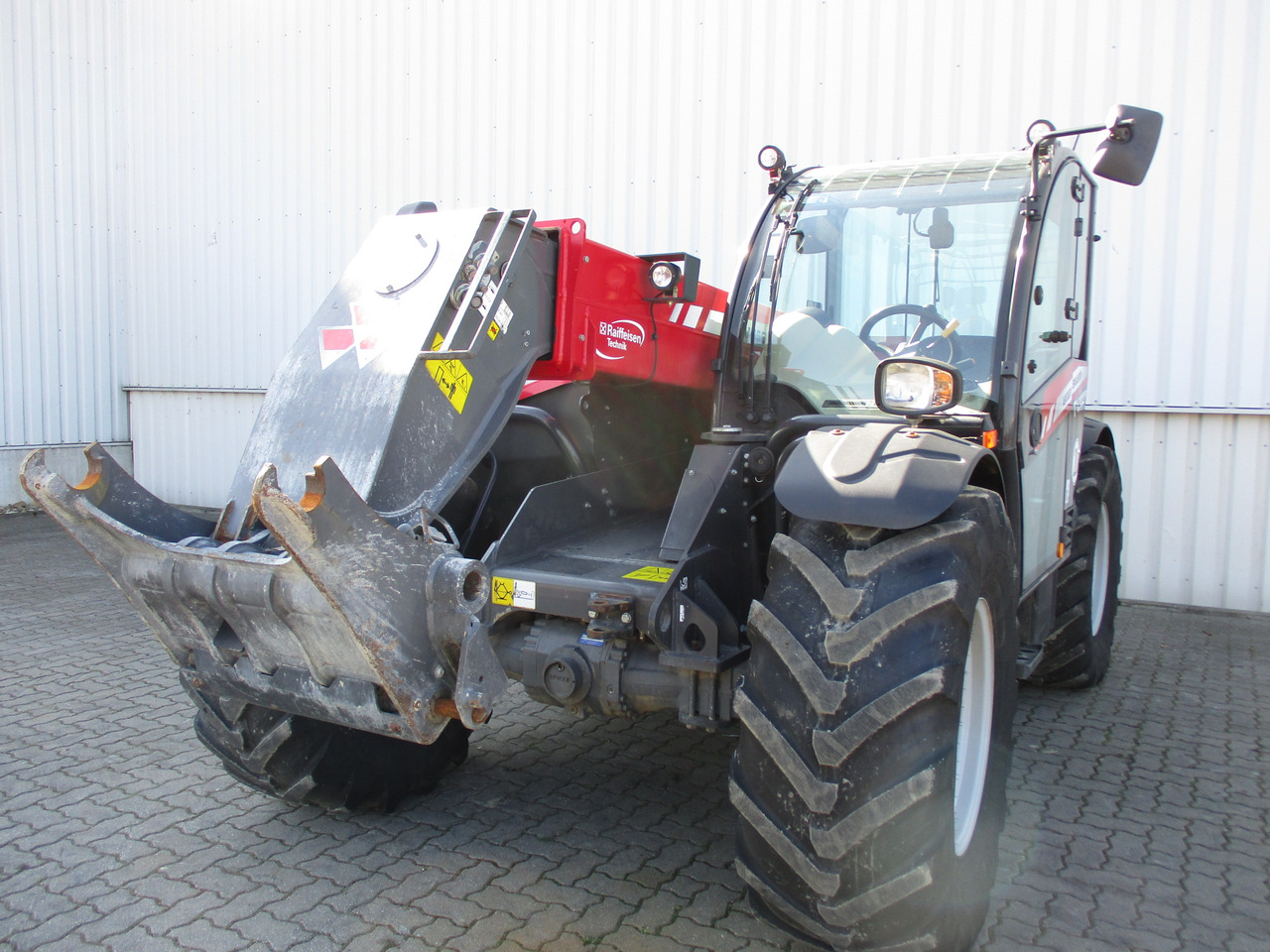 Leasing de Massey Ferguson TH 7038 T4f Massey Ferguson TH 7038 T4f: foto 11