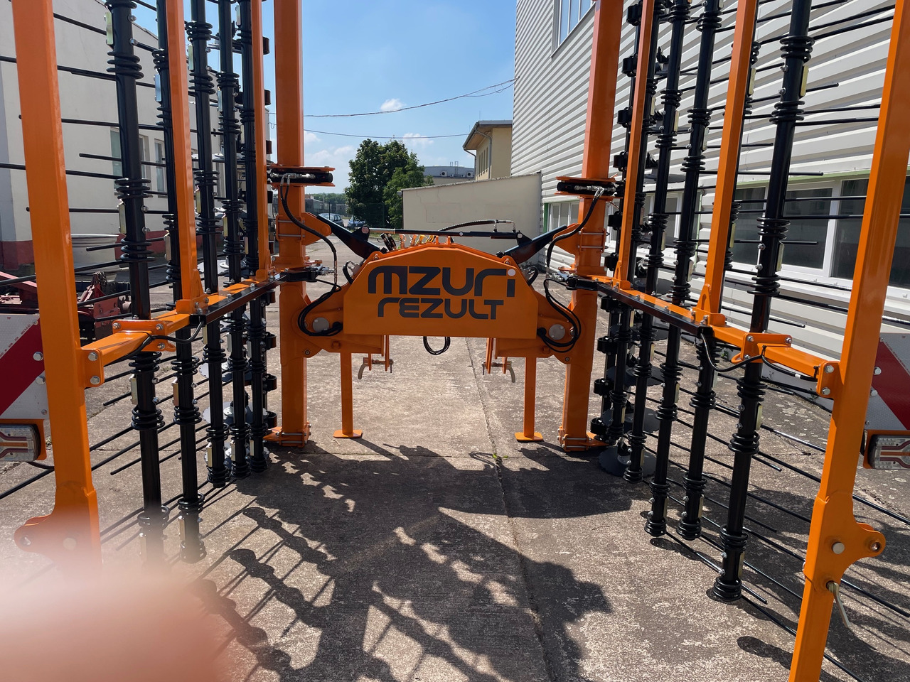 Mezuri Rzult 7,5m professional - Grada: foto 3 Mezuri Rzult 7,5m professional - Grada: foto 3