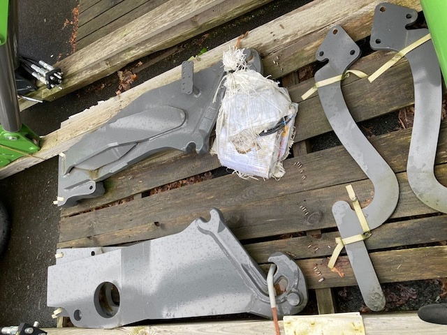 Stoll Frontladerkonsolen Fendt 700 - Cargador frontal para tractor: foto 1 Stoll Frontladerkonsolen Fendt 700 - Cargador frontal para tractor: foto 1