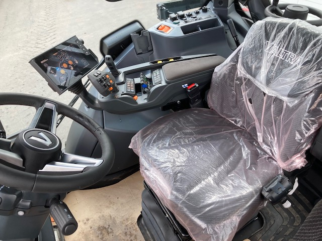 Leasing de Valtra Q 265 Valtra Q 265: foto 7 Leasing de Valtra Q 265 Valtra Q 265: foto 7