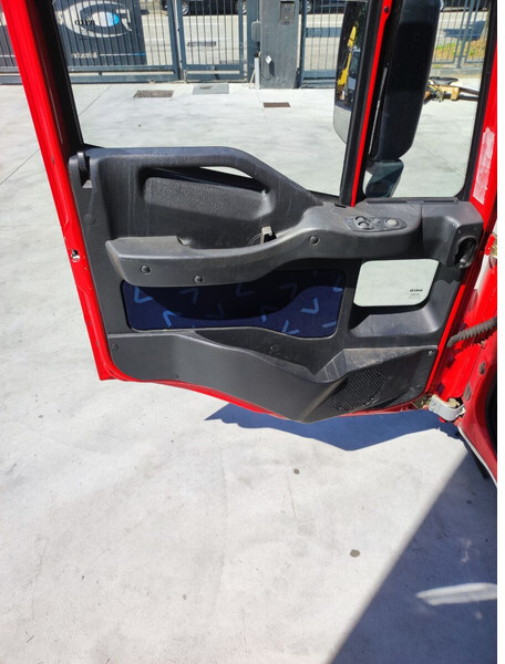 Cabina e interior para Camión Iveco Stralis AD, Trakker DAY CAB: foto 9