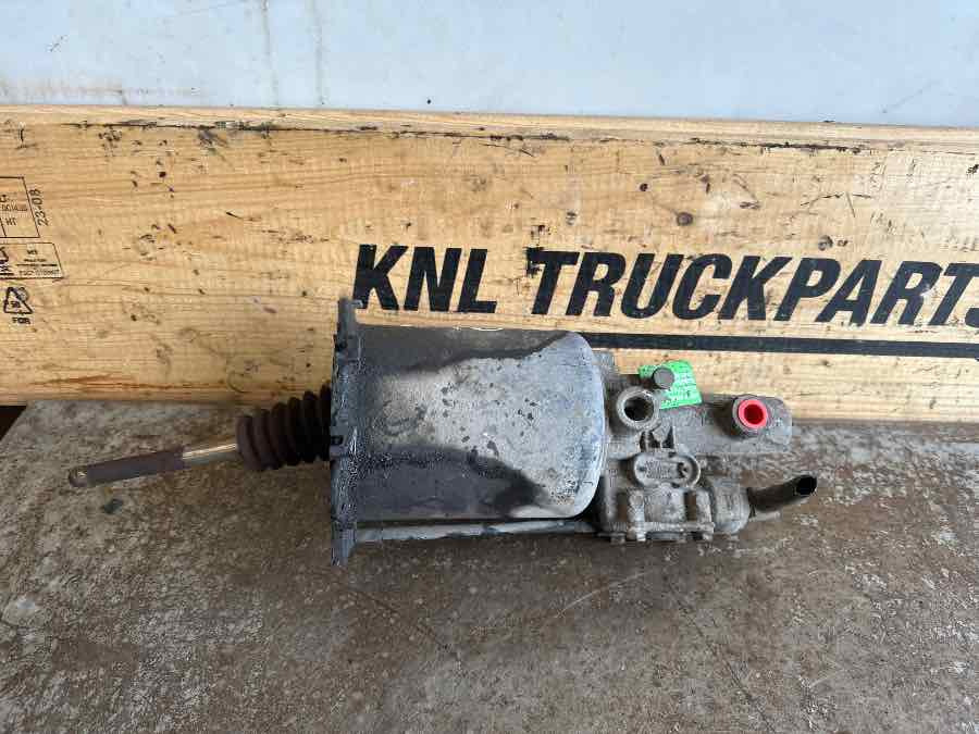 MAN CLUCH BOOSTER 81.30725-6116 - Caja de cambios y piezas para Camión: foto 1 MAN CLUCH BOOSTER 81.30725-6116 - Caja de cambios y piezas para Camión: foto 1