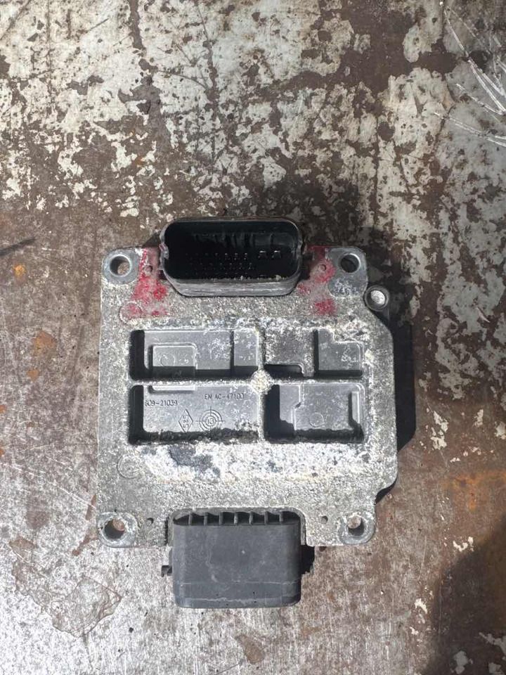 MAN ECU EST54 81.25810-1016 - Sistema eléctrico para Camión: foto 2 MAN ECU EST54 81.25810-1016 - Sistema eléctrico para Camión: foto 2