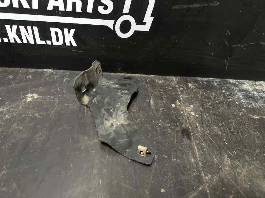 VOLVO BRACKET 23758306 - Bastidor/ Chasis para Camión: foto 2 VOLVO BRACKET 23758306 - Bastidor/ Chasis para Camión: foto 2