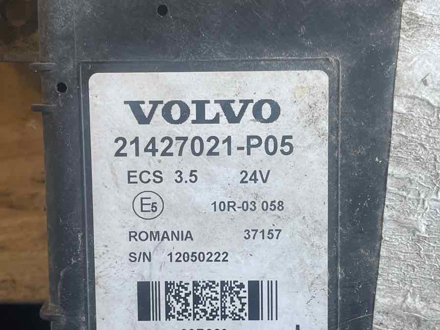 VOLVO ECU 21427021 P05 - Sistema eléctrico para Camión: foto 2 VOLVO ECU 21427021 P05 - Sistema eléctrico para Camión: foto 2