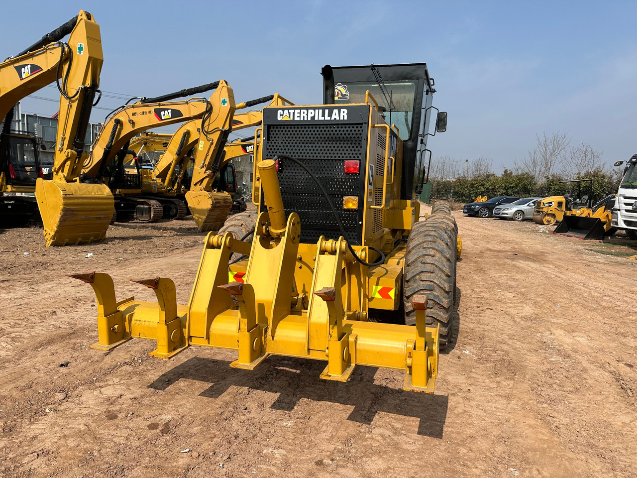 CATERPILLAR 140H - Grader: foto 4 CATERPILLAR 140H - Grader: foto 4
