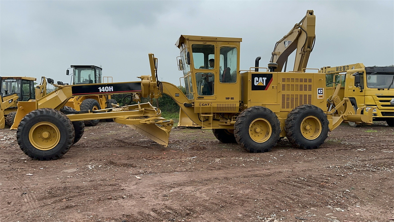 CATERPILLAR 140H motor grader - Grader: foto 4 CATERPILLAR 140H motor grader - Grader: foto 4