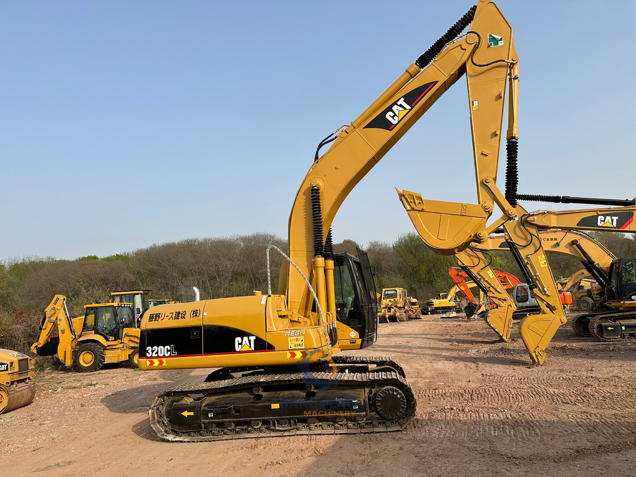 CATERPILLAR 320CL - Excavadora: foto 4 CATERPILLAR 320CL - Excavadora: foto 4